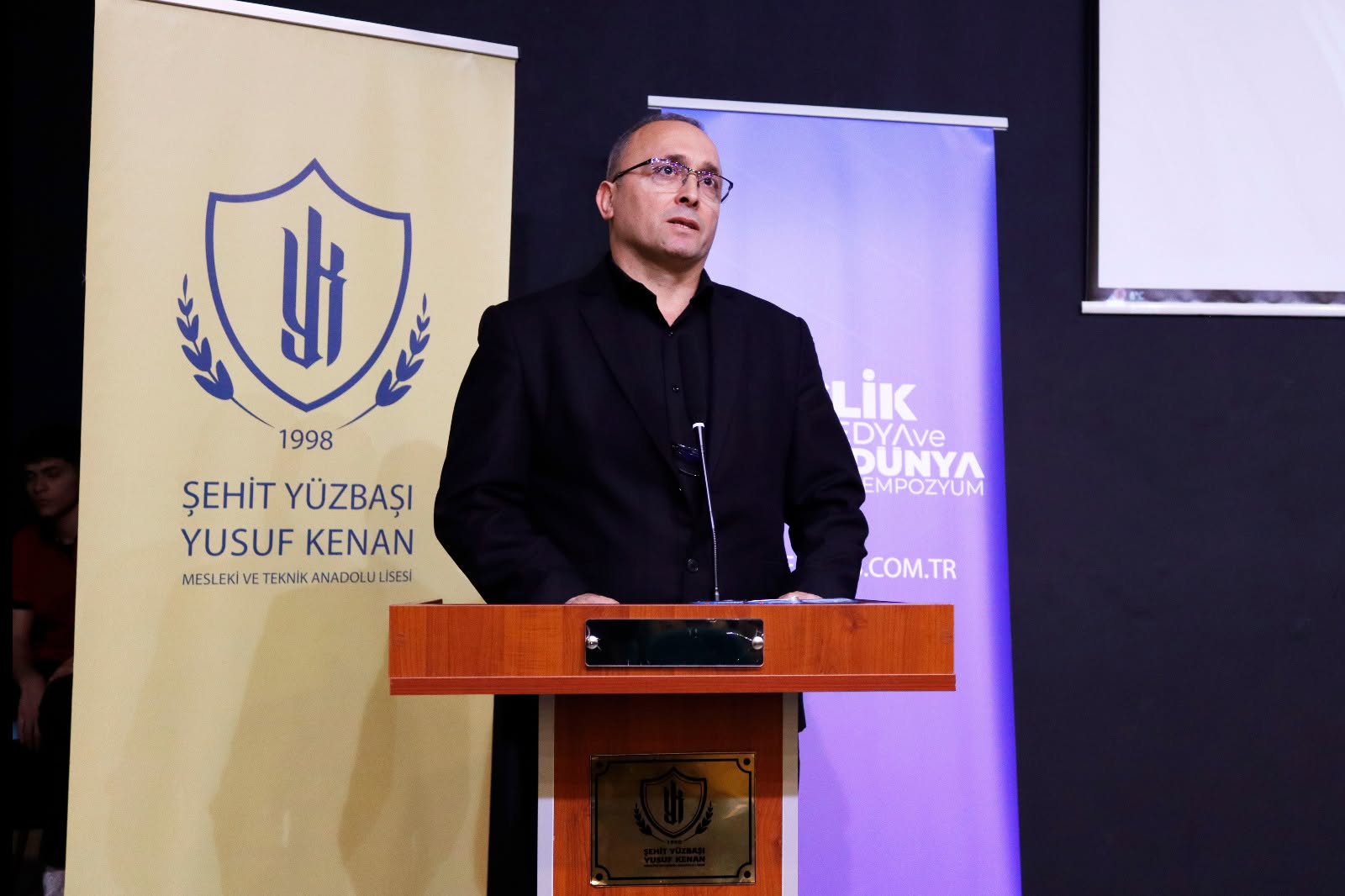 Sosyal Medyanın Yeni Çılgınlığı: “Okul Çeyizi”